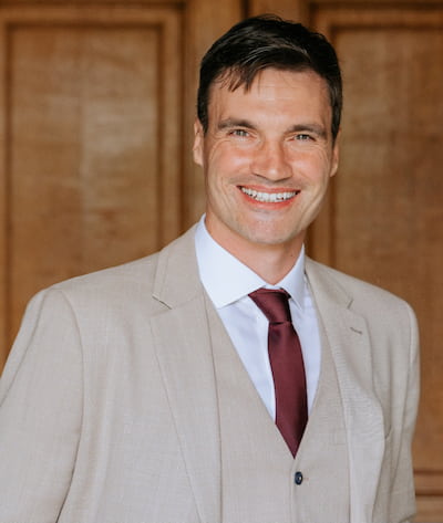 Dr Luke Langbein-Stott