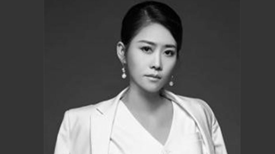 Headshot of Sabrina Ying