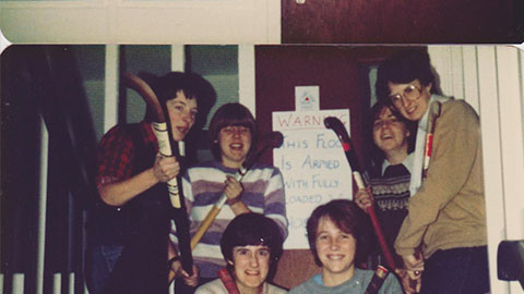 1982 Defending accomodation floor