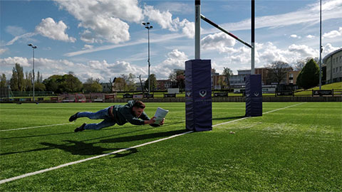 2017 Handing in Dissertation