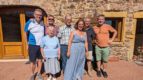 James Roberts, Steve-Voysey and with the Fouilland family on the farm. This includes Jean and Denise Fouilland, the original farmers, along with their 3 children, Christophe, Stehpanie and Caroline and their wider families.