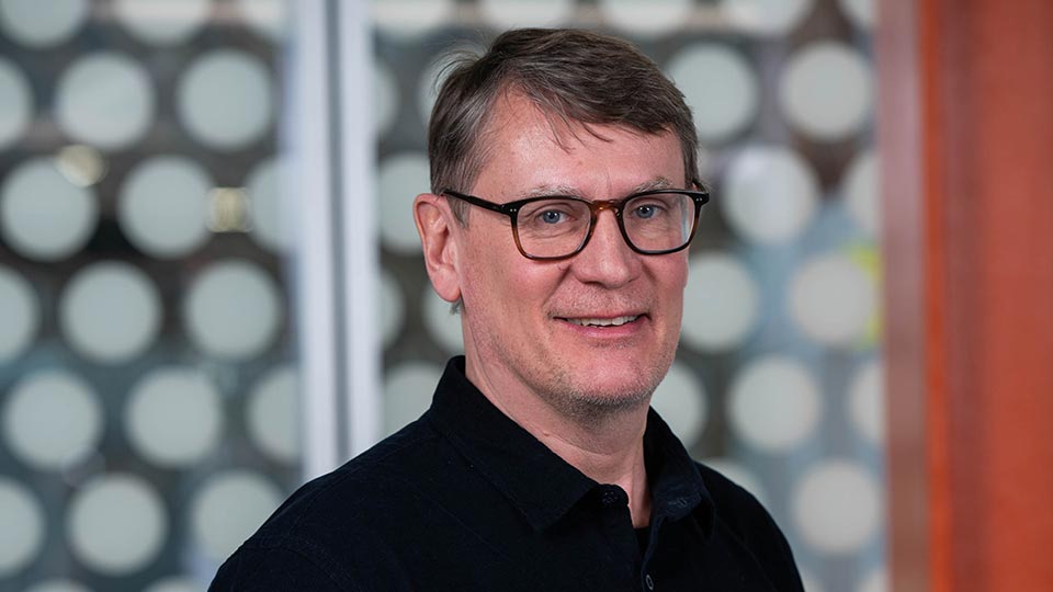 Professor Thomas Tufte