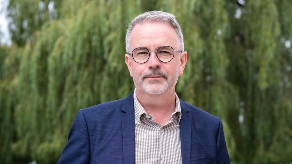 Professor Andrew Chadwick staff photo