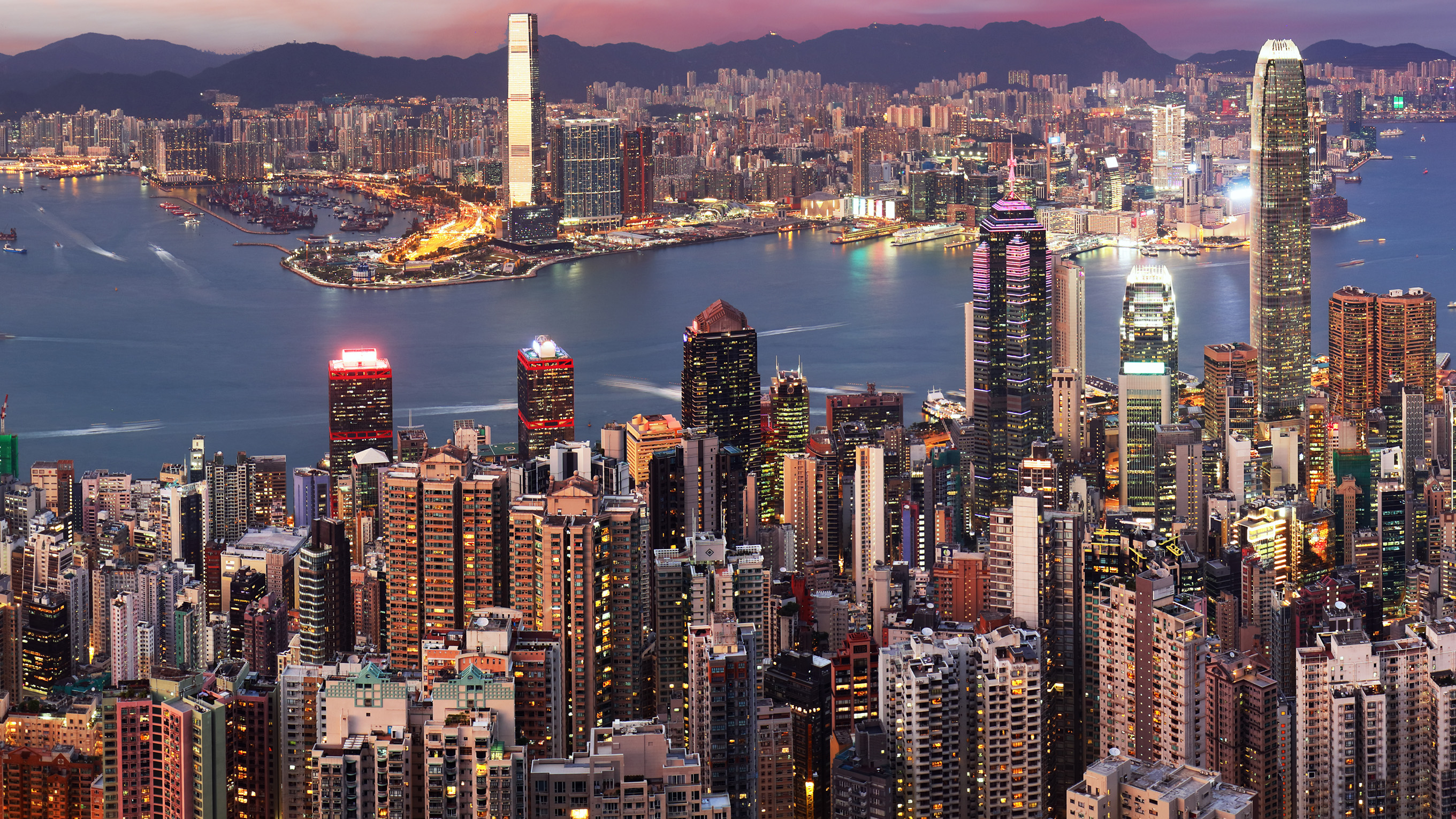 Skyline in downtown Hong Kong