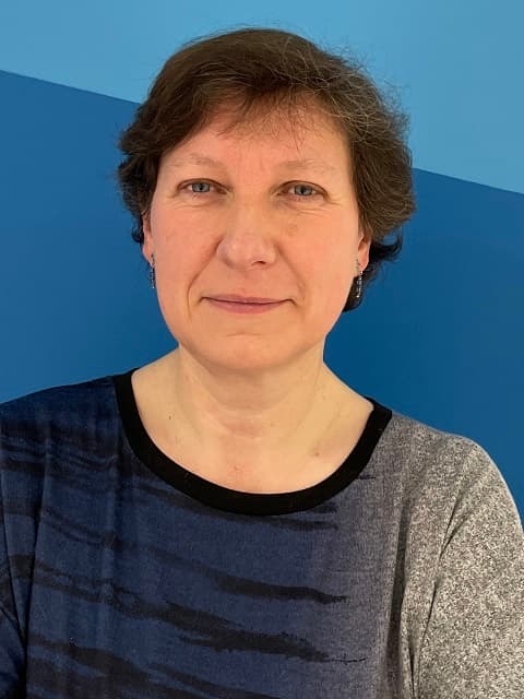 Anne Courtenay-Smith