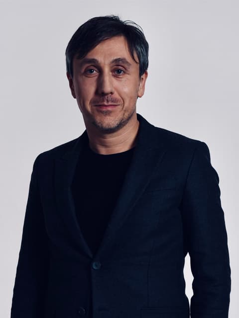 Professor Warren Bramley