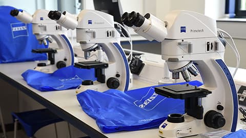 microscopes on worktop