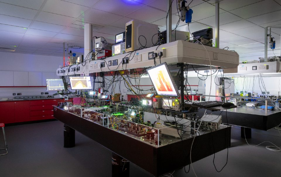 photonics research equipment