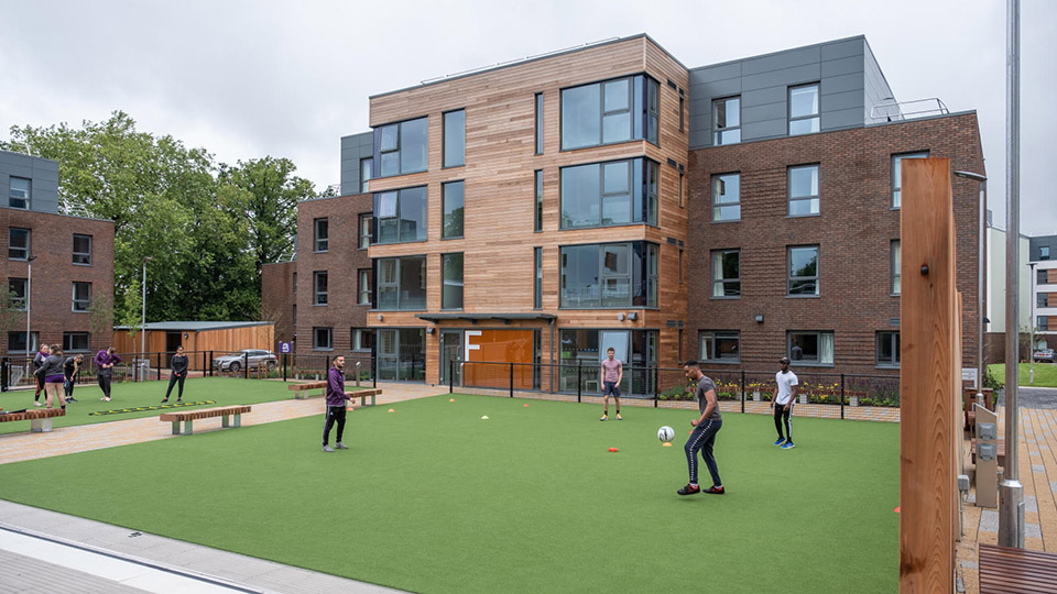 Exercising with friends