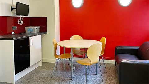 Kitchens at Butler Court have sofas and kitchen tables to accommodate all students who share the kitchen space.