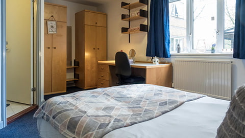 Bedrooms in Butler Court are large and comfy with en-suite bathrooms include a large cosy bed, two wardrobes, a study desk and a shower