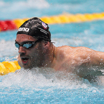 Andreas Vazaios swimming