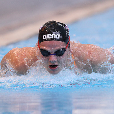 Marie Wattel swimming