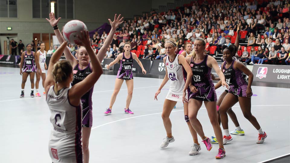 Lightning Netball match vs Mavericks