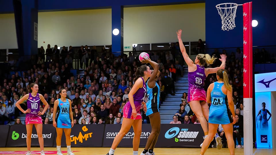netball players on the court