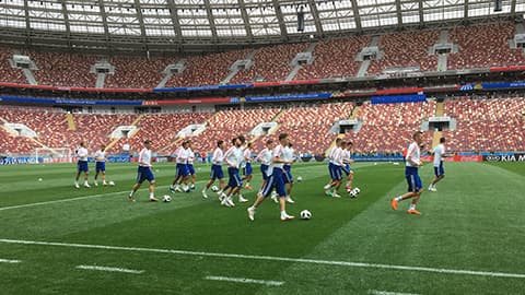 players on the pitch