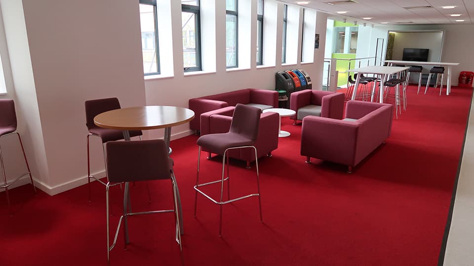 Sir David Davies DAV1110 red carpeted soft seating