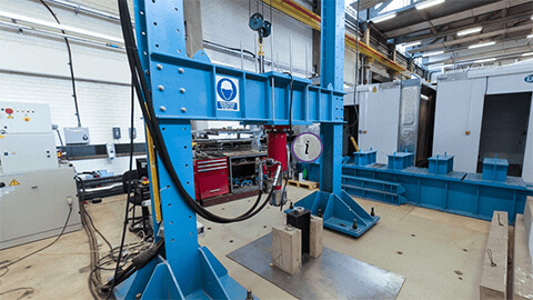 heavy structures lab