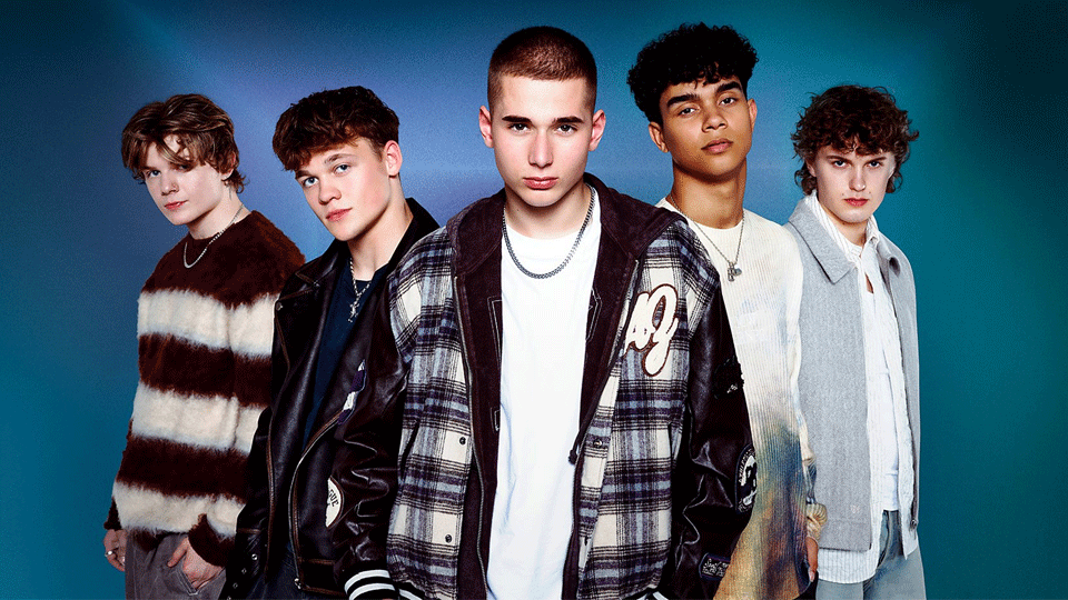 members of the pop group Dear Alice