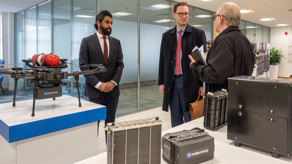 Jeevun Sandher MP, Darren Jones MP and Chief Secretary to the Treasury during a recent visit to Intelligent Energy, with Vice President, Business Development, Dennis Hayter.